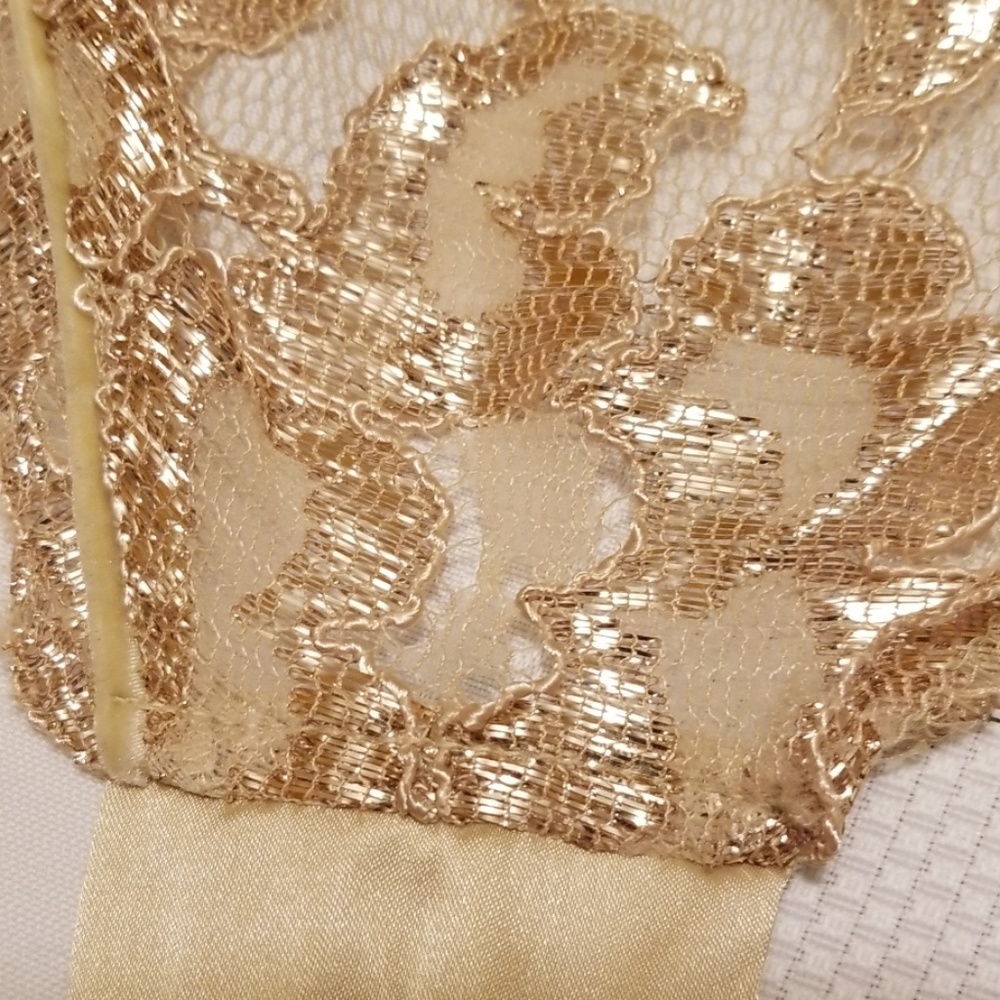 The Limited festival gold metallic lace wrap sheer - Picture 6 of 8